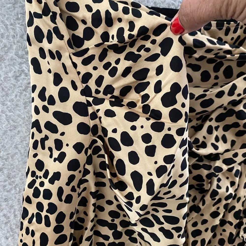 Hugo Boss Vedina Satin Leopard Spot Animal Print‎ Faux Wrap Skirt Size 8 NWOT